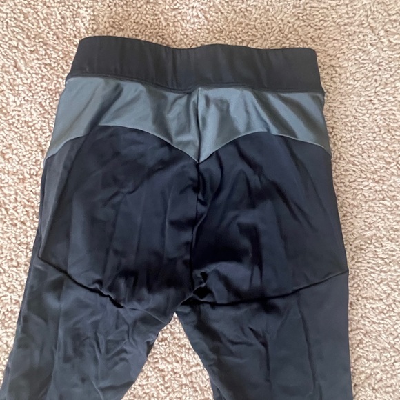 Gymshark turbo compression leggings black size small - Picture 6 of 10
